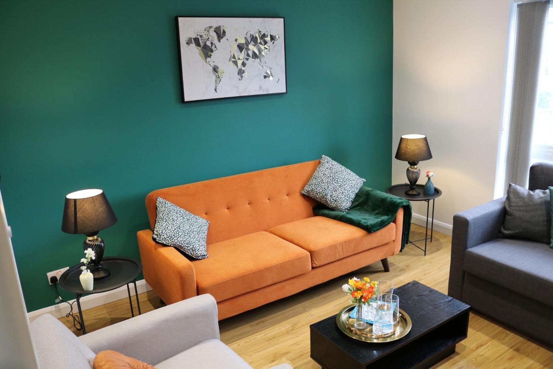 Rooms In Stylish House Milton Keynes Eksteriør bilde